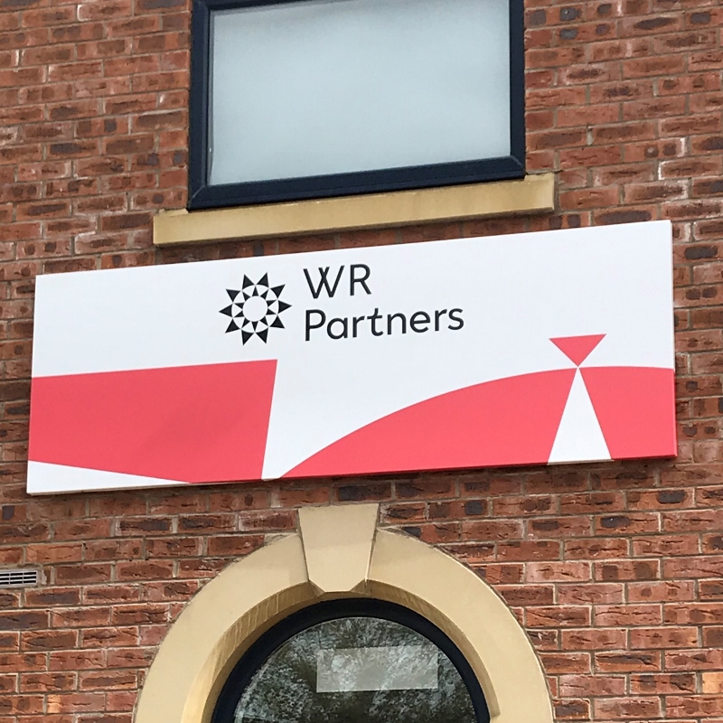 WR-Partners-Sign-Tray-Wrexham-800x800.jpg